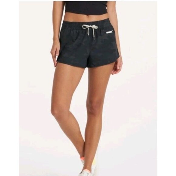 Vuori Pants - Vuori Clementine Women's Shorts XL Black Camo Running Lightweight Lined Pocket